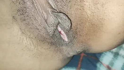 Desi chudakad bhabhi ki hard chudai bhabhi ki chut ki pura pani nikal diya