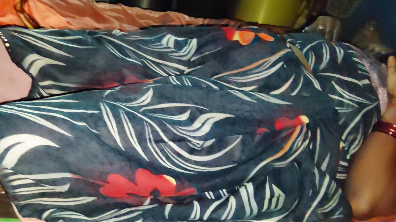 Desi new Sex My stepsister and her best friend offer me their pussies and ass desi threesome fuck