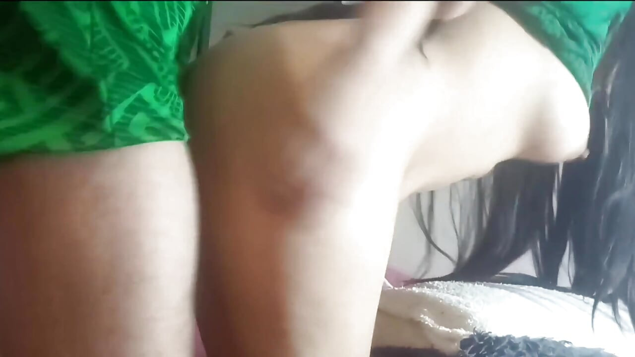 Apostamos em uma festa, para fazer sexo !! e eu gostei !!