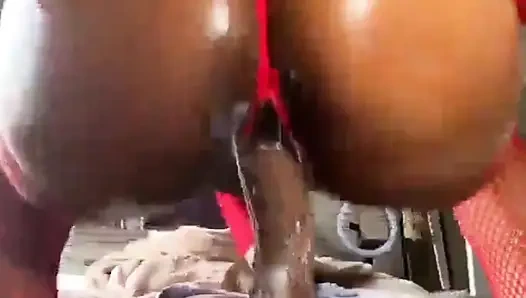 Sexy ebony babe fingering her pussy