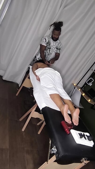 Part 1 Ebony Massaging Wife Released By Gentle Cuckold