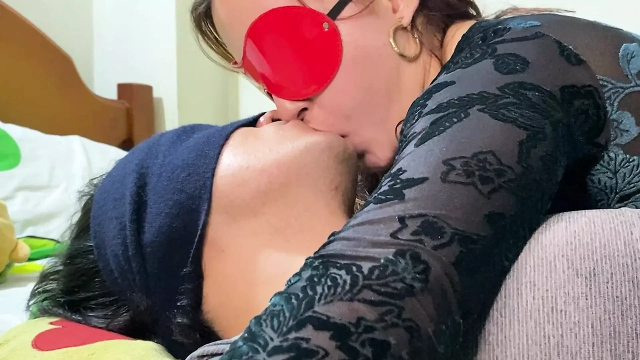 STEPSISTER leads a deep and very WET FRENCH KISS