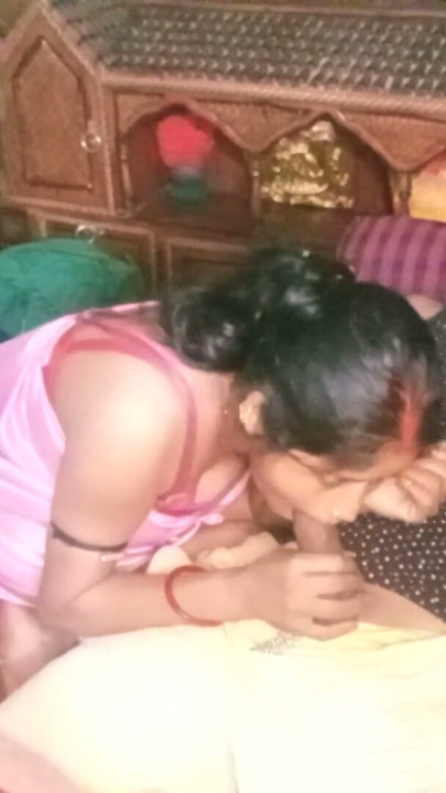 Bihari sexy housewife fucked with her father in law bihari couple | Clip 2