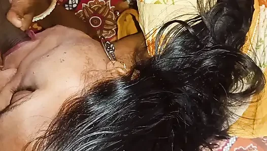 Dever bhabi sert chodai Hintçe ses xxx videoları
