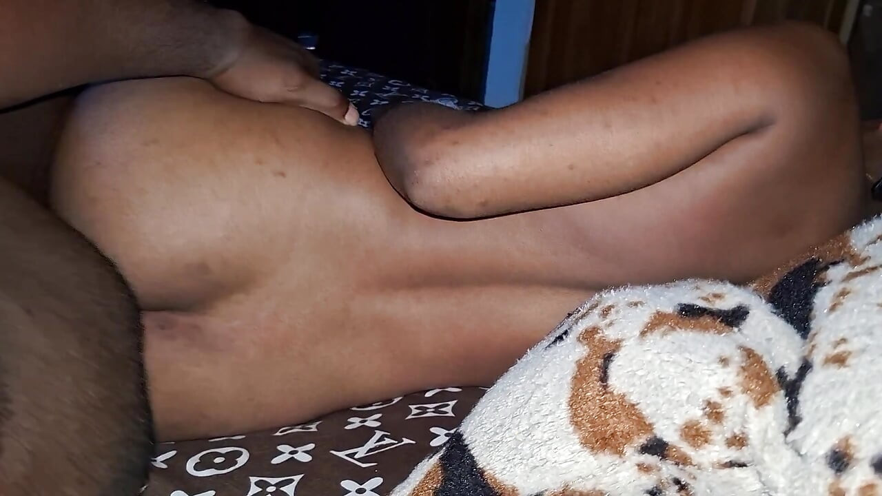I have sex with my girlfriend niki