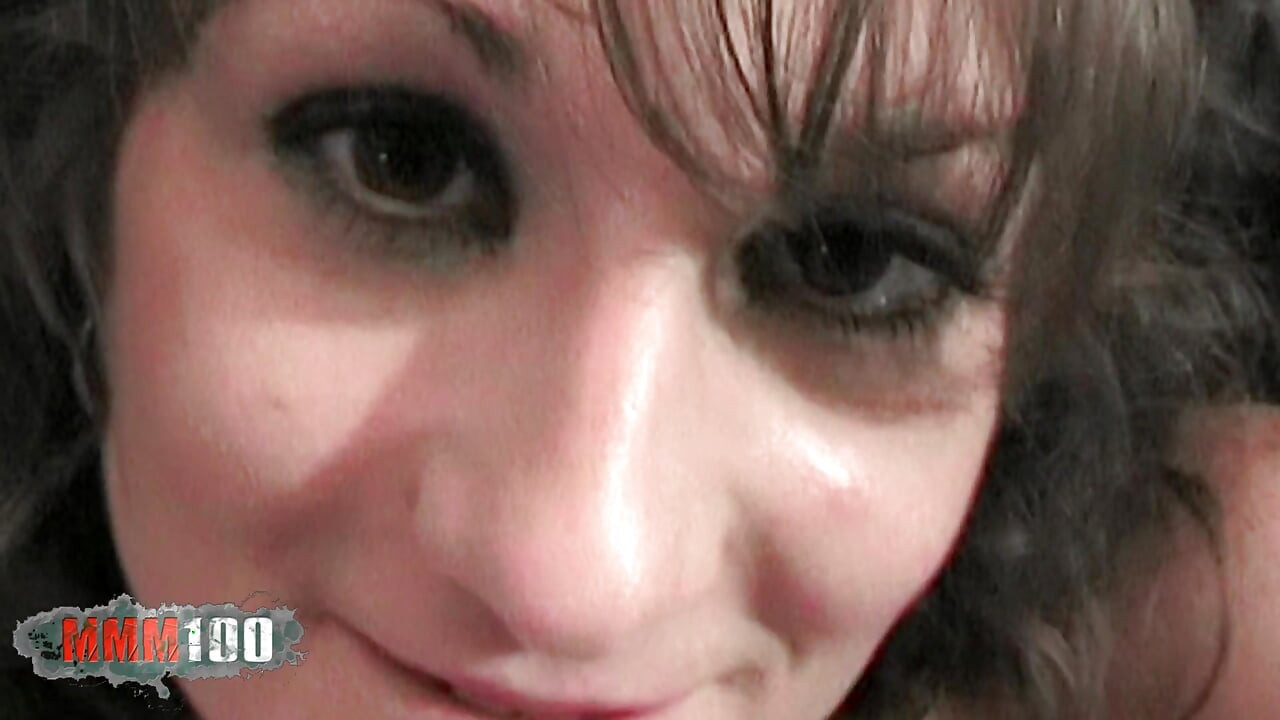 Francuski amator Alys Rebel POV Obciąganie i Hardcore jebanie z wytryskiem