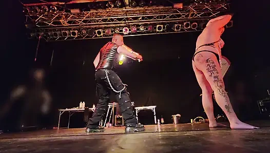 Адская привязанность 2, фон 3