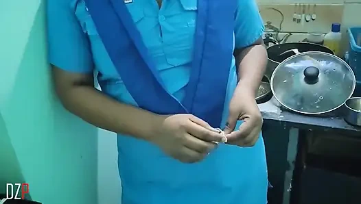 Murid nakal india dientot habis-habisan di dapur