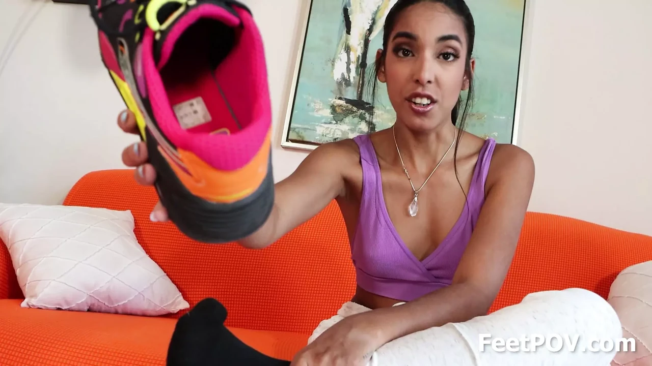 Busting a Nut to Claire's Ass and Feet