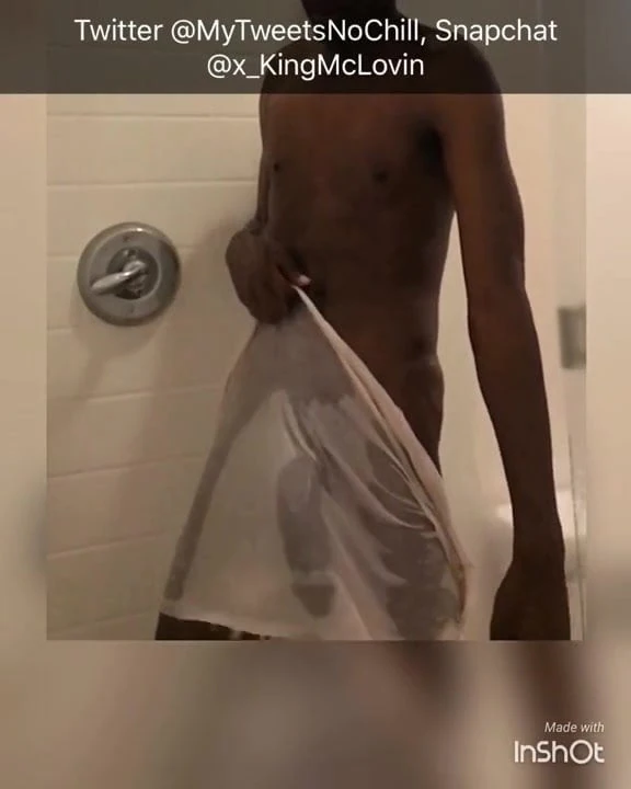 Hung black guy showing off bbc