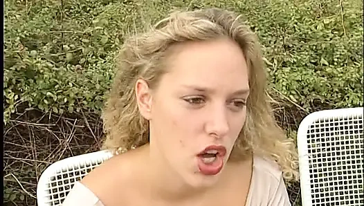 Cute blonde chick blows hard cock outdoors