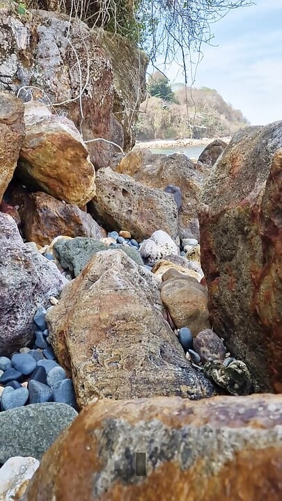 Jerking and Cumming Naked on a Non Nude Beach