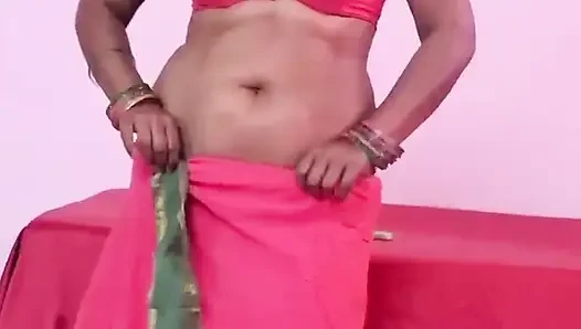 Mami Ki Lal Sari Dekh Ke Land Khada Hogya Hardcore Chudai with Mami