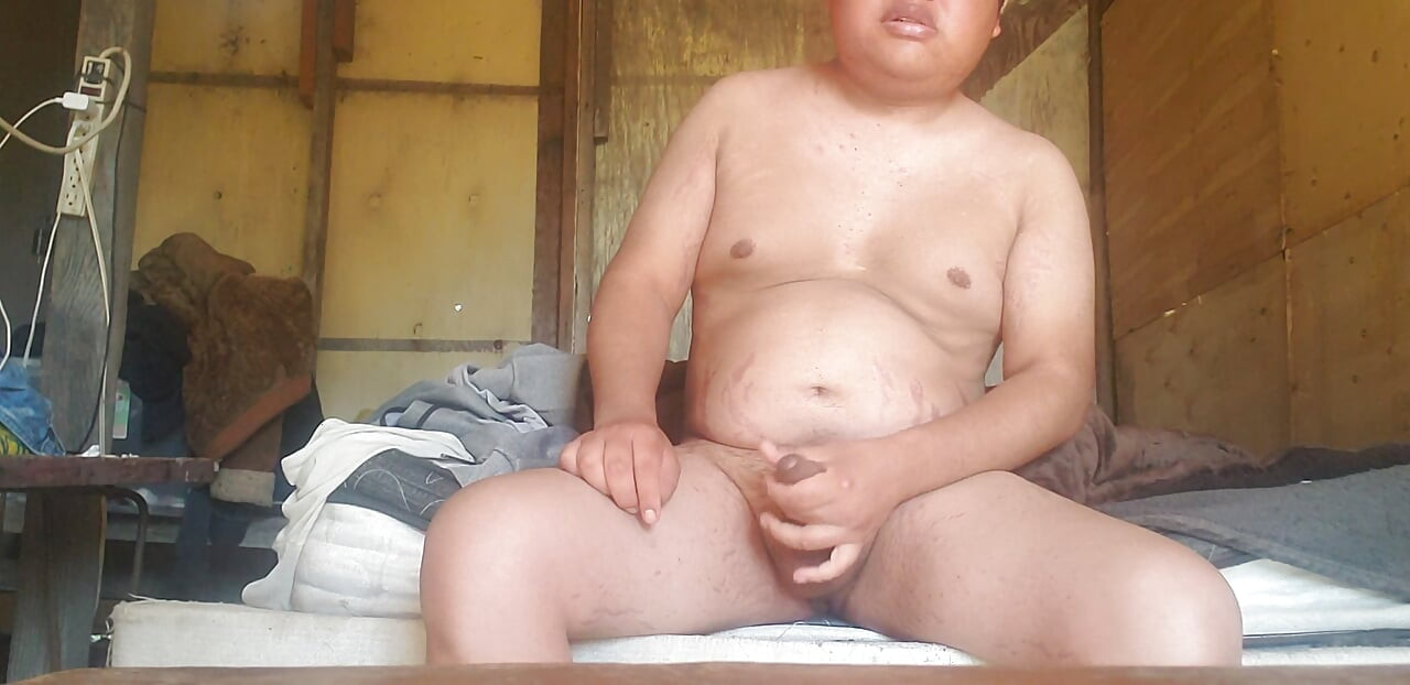 Тянуть пенис