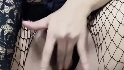 Amateur Girl Playing Her Nice Pussy