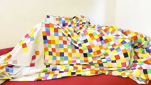 Tamilisches heißes bhabhi wird vom nachbarn gefickt, verschlingt ni Assi und ejakuliert ep-2