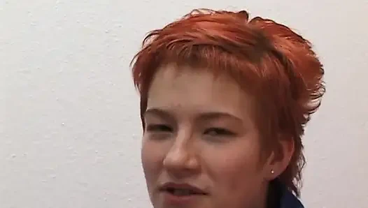 Verführerinender rotschatten wird dich geil machen