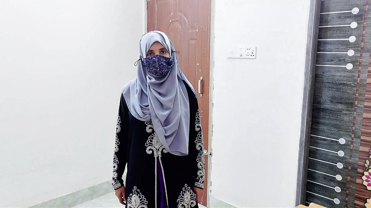 Hijabi stepmom need big dick for face fuck so stepson help her hot xxx