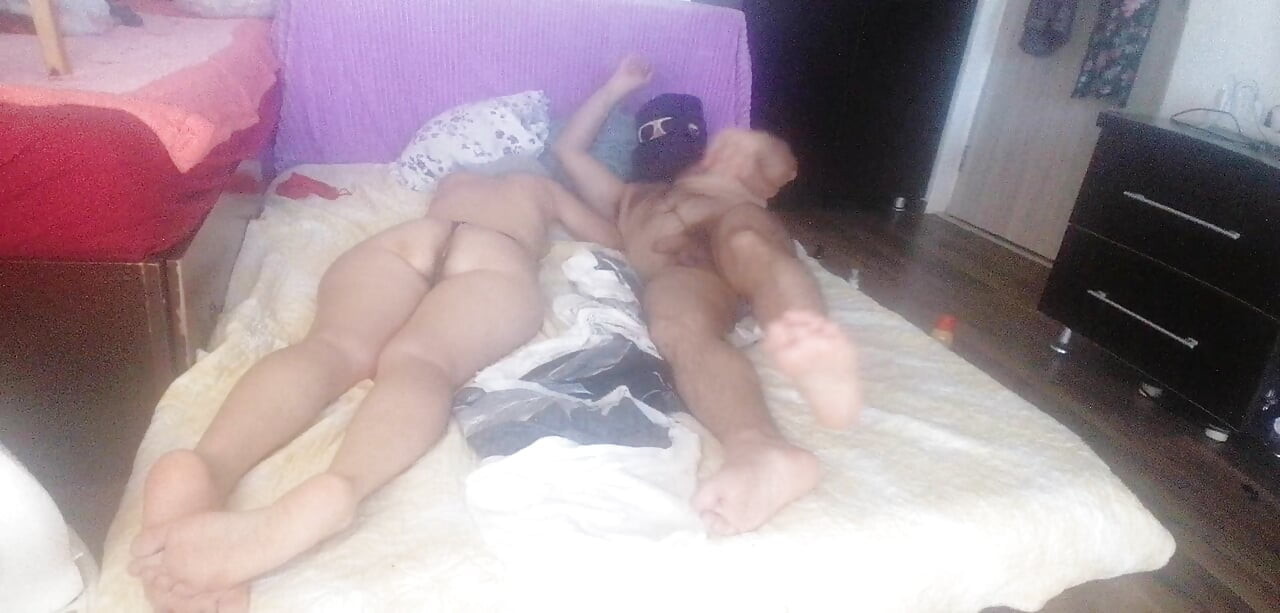 Foreplay in the bedroom with an amateur couple. Amateur MILF doing yoga, Hairy pussy, Big ass, Big tits