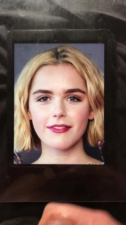 Kiernan Shipka Face Painting Cum Tribute 2