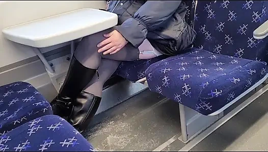 Прикосновение к чулкам, подборка