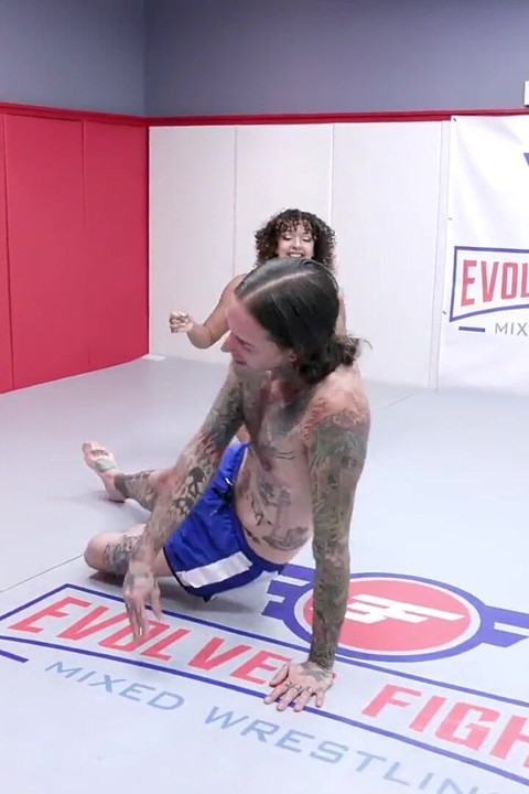 Daisy Ducati Vs Ruckus Ii Mixed Wrestling