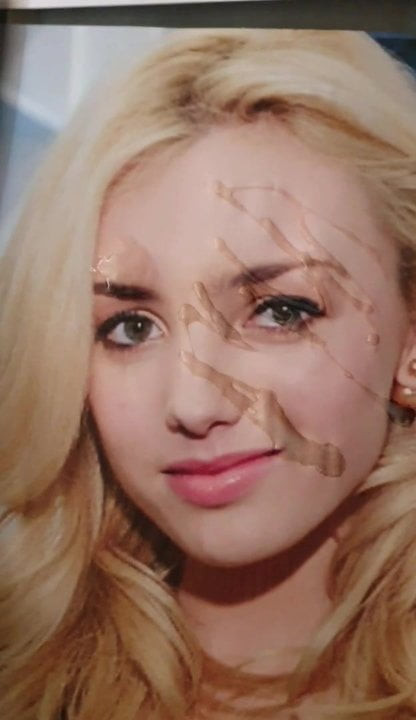 Cumtribute Peyton List