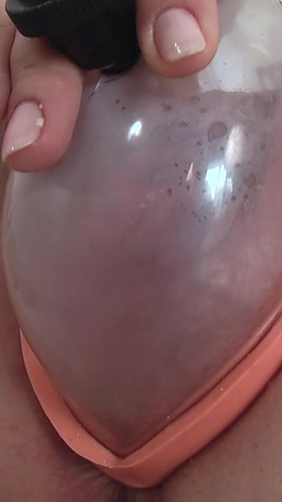 Thrilling moment from "Safado fez um video porno com a vizinha casada amador"