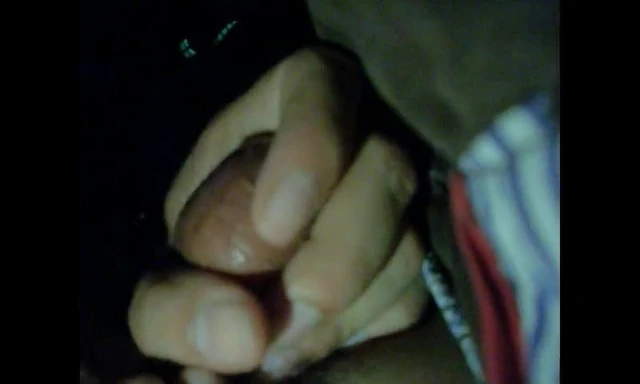 GF squeezes ball to get cum in mouth