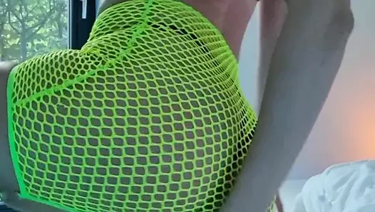 New Toy Made Her Lustful Pussy Squirt