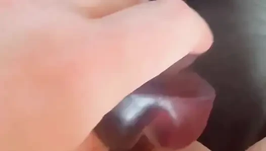 Ich sah mir selbst beim spielen mit mir selbst zu, also habe ich ein paar kleine Clips gemacht.