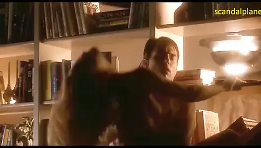 Kelly Preston baise sauvage dans le film de Jerry Maguire