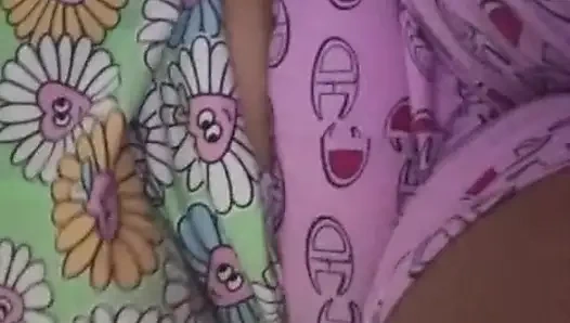 Video rekaman seks solo asli alami gaya pribadi yang lembut membuat tubuhmu percaya diri sendiri