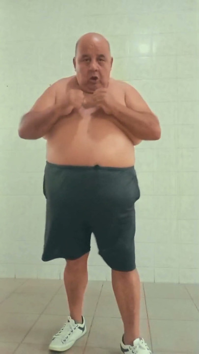 You Are Standing Right in Front of Bubba Wrestle!