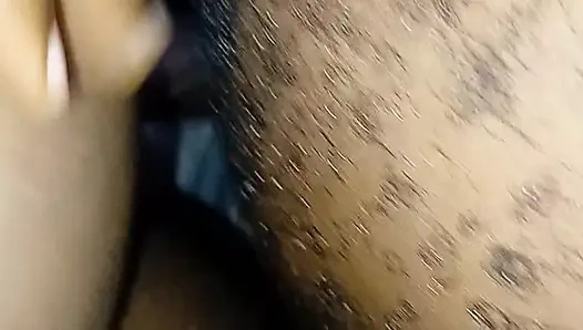 Нигерийская девушка-толстушка пошла трахать своего друга с большим черным членом