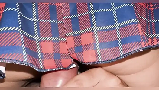 Sıkı bakire götünü ve amını kırdı - büyük bir yarakla