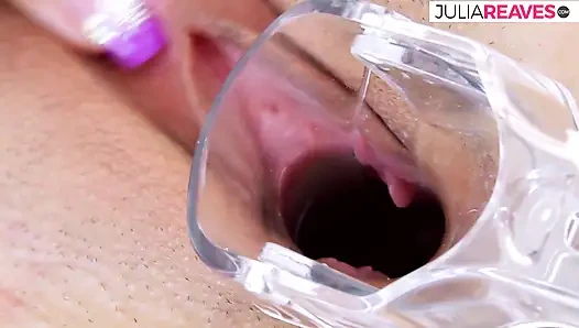 Sexy girl gaps pussy while fucking with a huge dildo