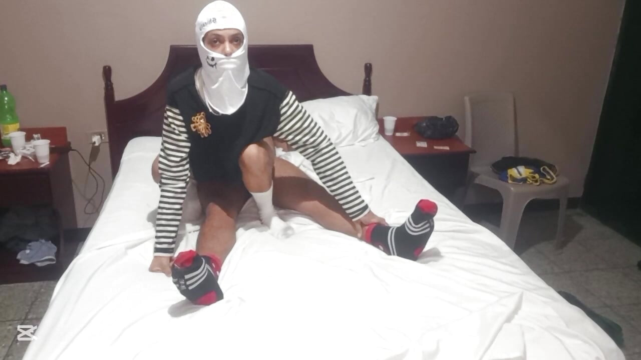 Desi 18-year-old schoolgirl rode her stepbrother's cock