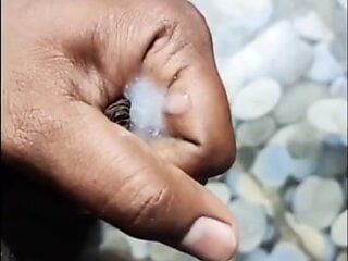Des vidéos d'éjaculations de bites noires indiennes