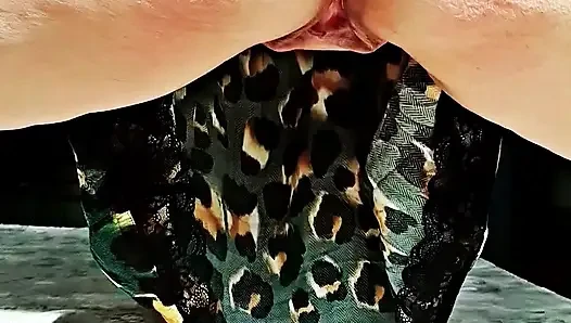 Horny mature with her ass in the air like she just dont care .