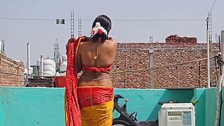 राजस्थानी पति अपनी शादी से पहले कुंवारी भारतीय देसी भाभी को चोद रहा है और उस पर वीर्य डाल रहा है