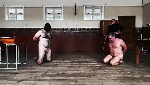 Dominatrix sahibe April - köle eğitim akademisi