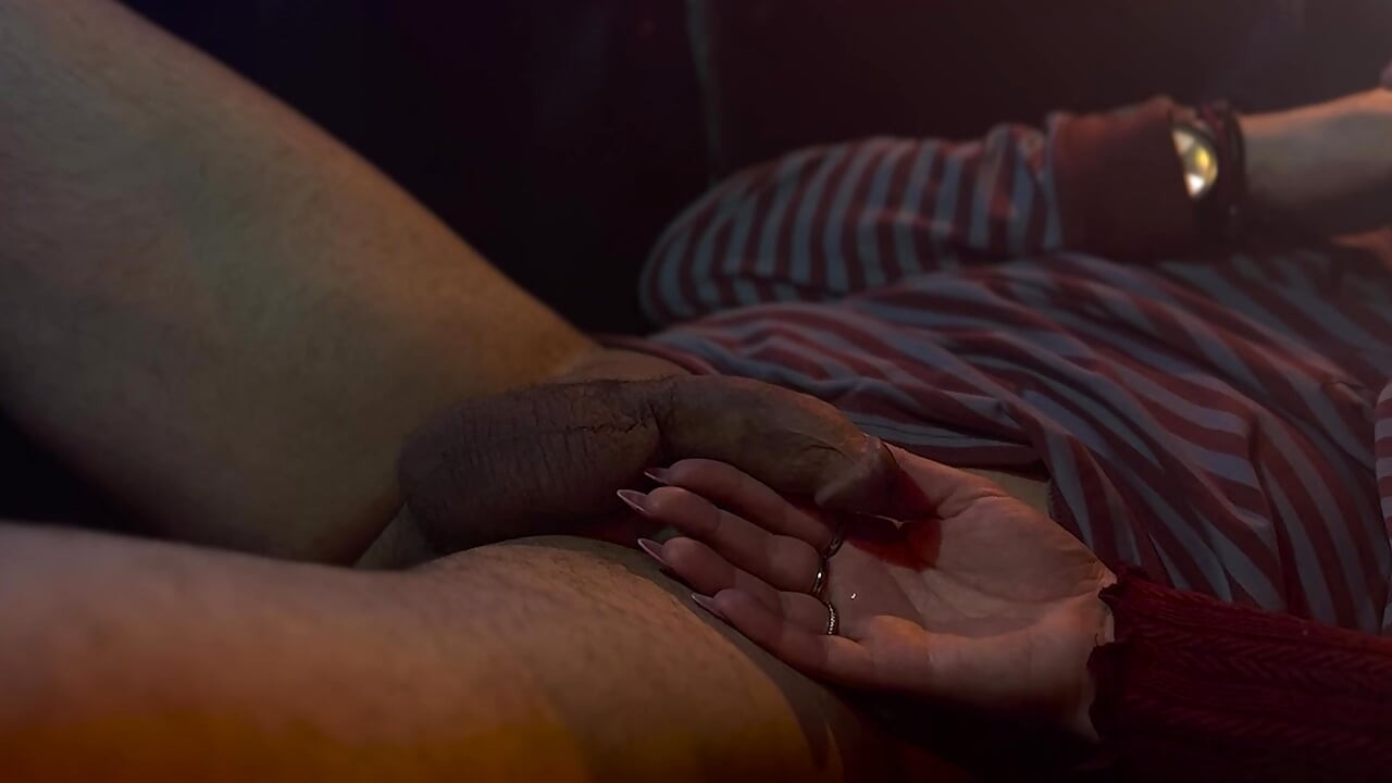 Perfect Handjob Cumshot