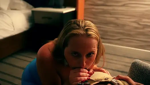 Куколд муж ест сперму из большого черного члена