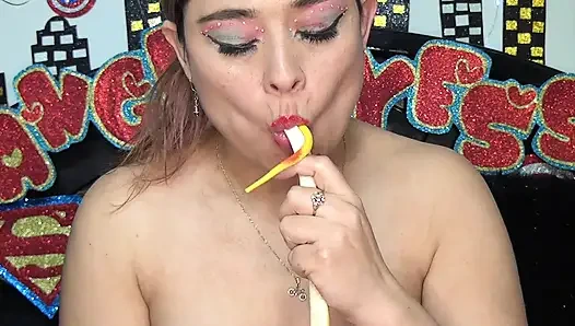 I Deepest Throat a Super Long Rubber Snake!!