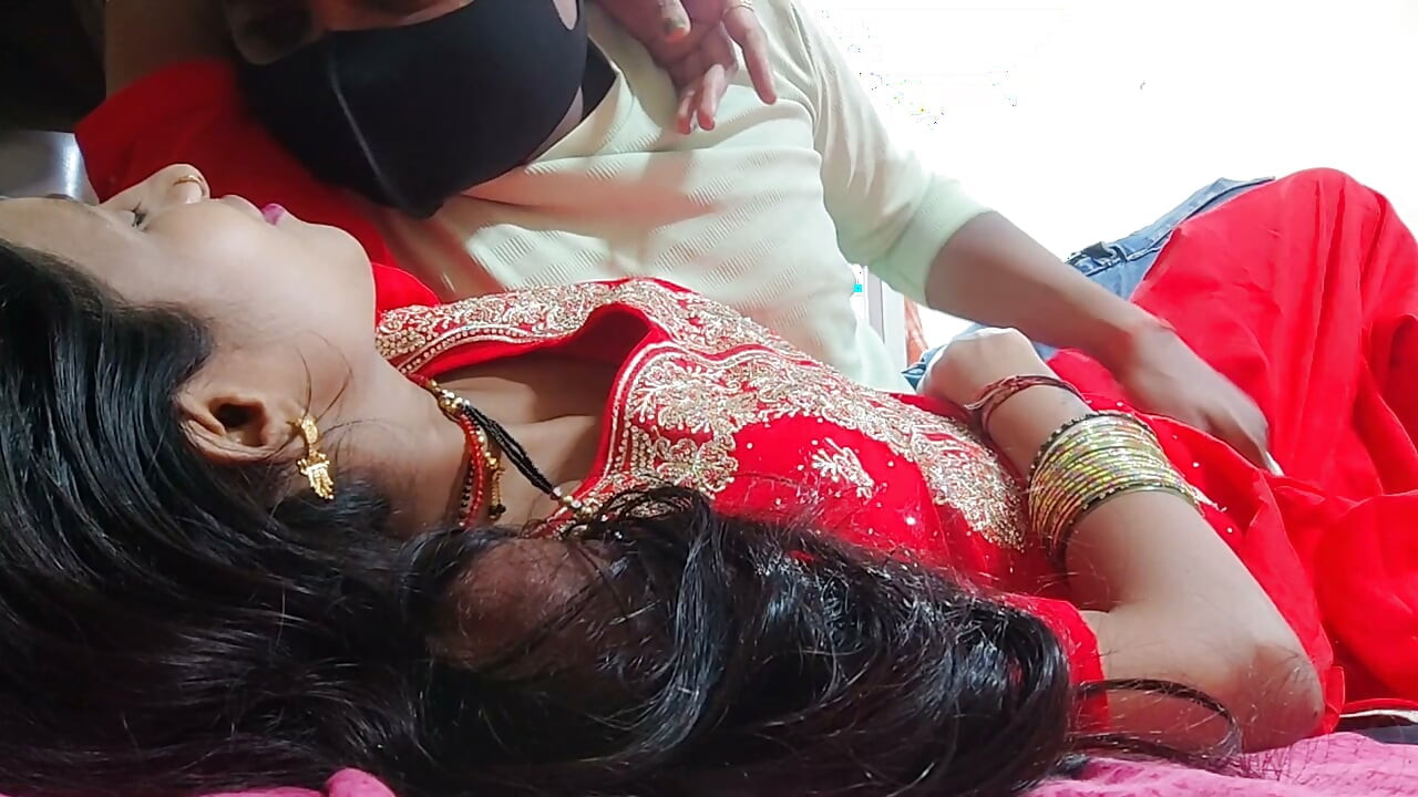Aku Seks dengan Temanku Setelah Dia Memberi Jari Terbaik FULL Video (HINDI) part-1 video seks audio hindi