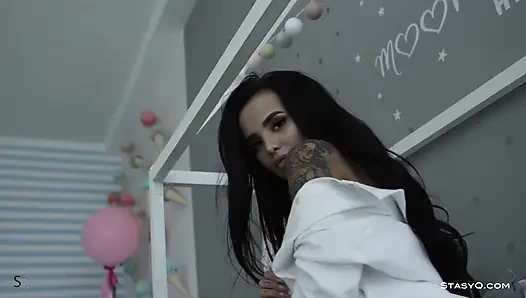 Irenaq Video-Veröffentlichung Stasyq 252
