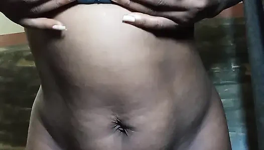 Fingering my honeypot