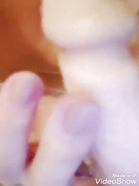 아침부터 욕조에서 삽입과 전신 성관계