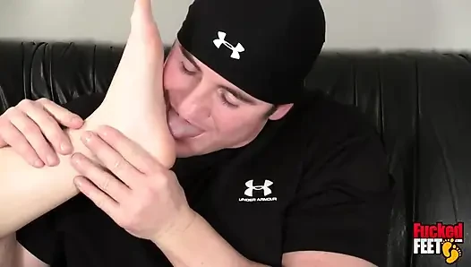 Amateur Local Girl Stephanie's First Ever Footjob!